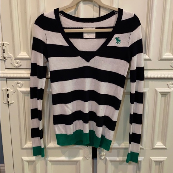 abercrombie kids Other - Abercrombie kids sweater